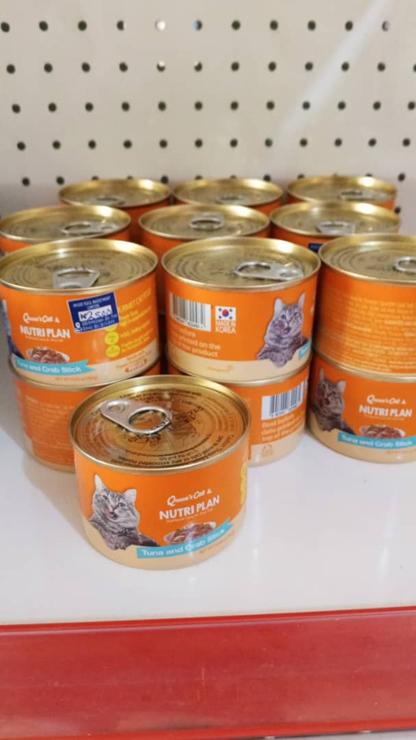 Tuna & Crab Stick Cat food